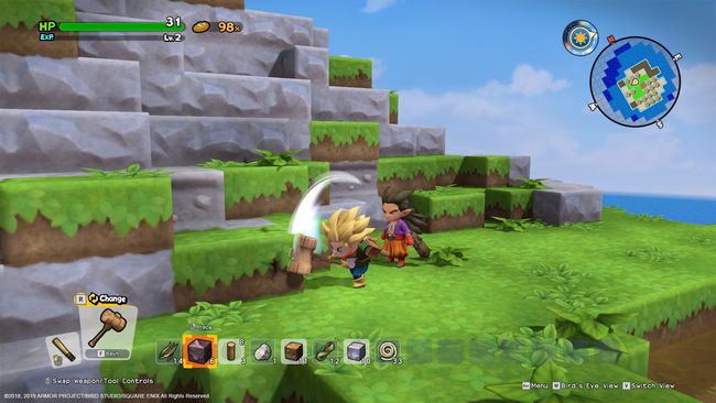 Ο ήρωας συγκεντρώνει υλικά στο Dragon Quest Builders 2