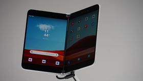 جهاز Surface Duo