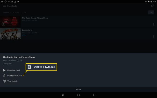 Selectați pentru a șterge o descărcare în Amazon Prime Video