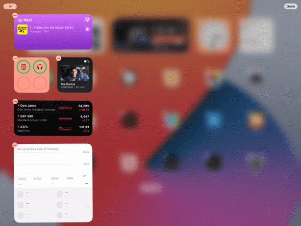Toque em uma parte vazia da tela para colocar o widget interativo.