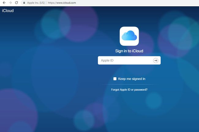 Una captura de pantalla de la pantalla de inicio de sesión de iCloud en el navegador Google Chrome