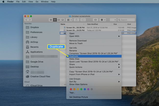 تحديد خيار Duplicate في Mac Finder