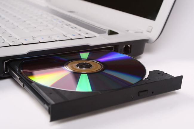 Laptop s DVD pogonom