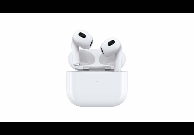 הדור השלישי של Apple AirPods