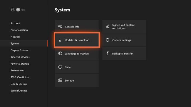 Uma captura de tela do menu principal do sistema Xbox One