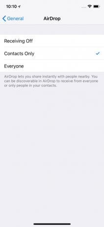 AirDrop პარამეტრები iPhone-ზე