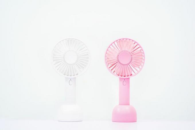 Mini ventilatori na baterije.