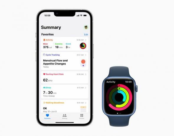 ヘルスケア App が表示された iPhone と、アクティビティリングが表示された Apple Watch の横に表示されます。