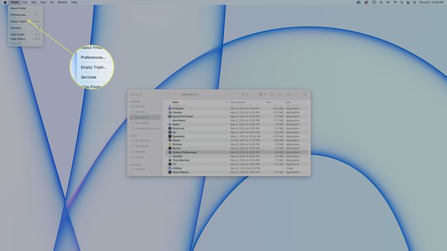 خيار " Empty Trash" في macOS Finder