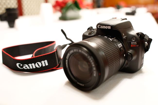 Canon DSLR fotoaparat.