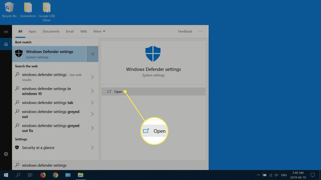 Escriba la configuración de Windows Defender en la búsqueda de Windows y seleccione Abrir una vez que se completen los resultados.