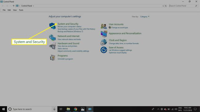 Wndows Kontrol panelinde vurgulanan Sistem ve Güvenlik