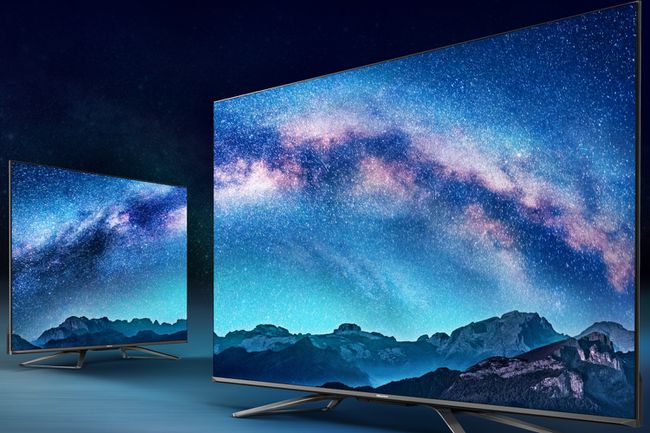 Due televisori Hisense in un'immagine promozionale