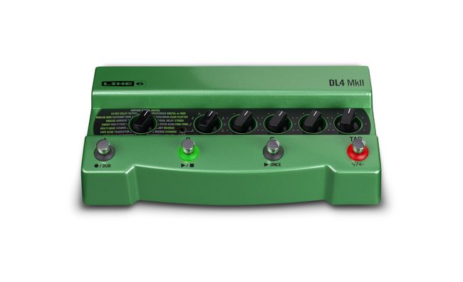 Line 6DL4Mk2のトップダウンビュー