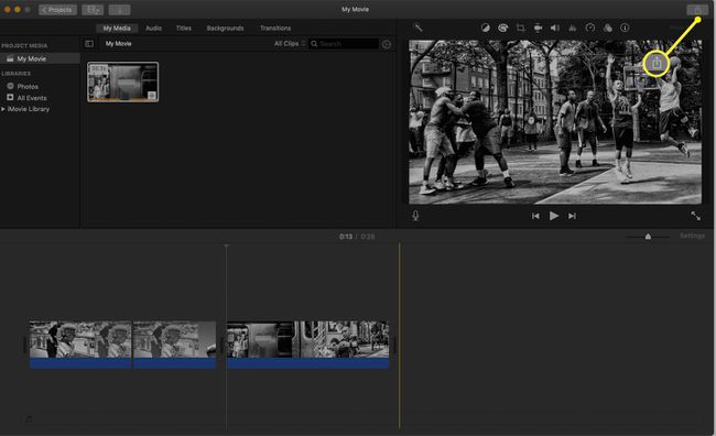 iMovie projekts ar izceltu kopīgošanas ikonu.