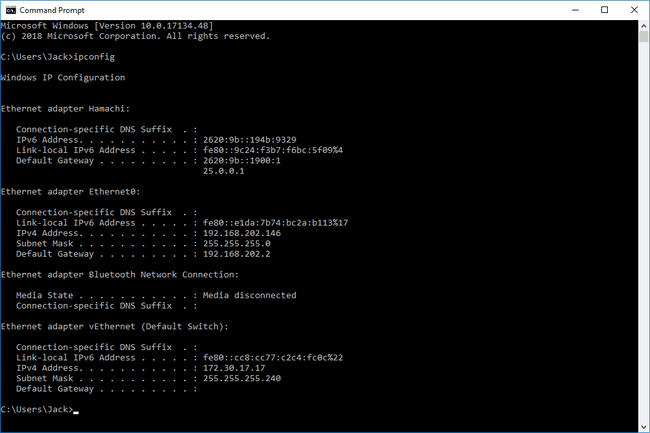 Captura de pantalla del comando ipconfig en un símbolo del sistema