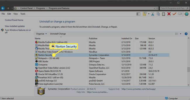 Norton Security en programas y características de Windows 10