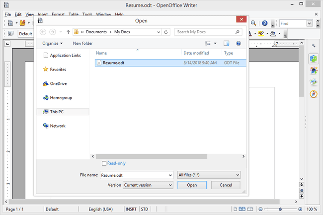 Cuplikan layar yang menunjukkan cara membuka file ODT dengan OpenOffice Writer