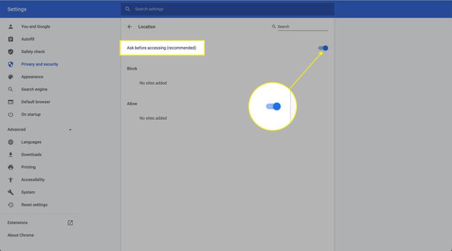 Opcja „Pytaj przed uzyskaniem dostępu” dla lokalizacji w Chrome