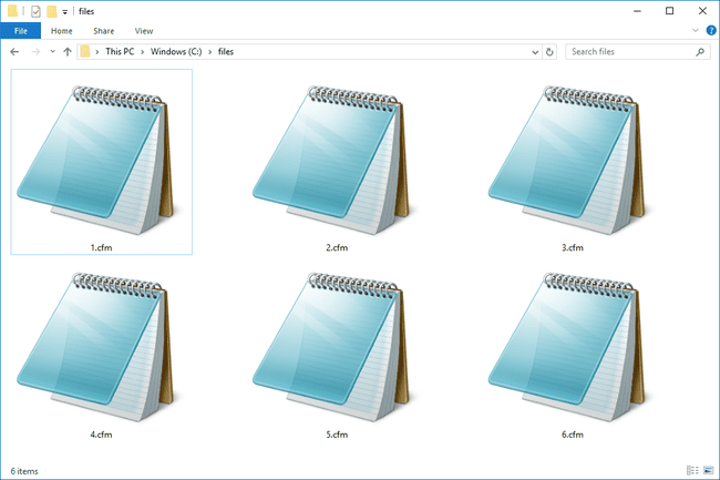 File CFM di Windows 10 yang terbuka dengan Notepad