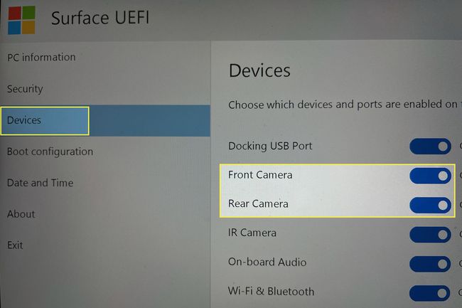 Surface UEFI so zvýraznenými prepínačmi zariadení a povolených zariadení. 