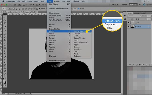 Photoshop op een Mac met het filter Diffuse Glow gemarkeerd