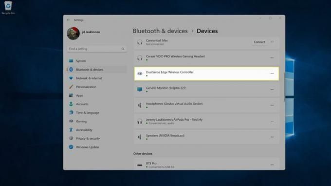 Windows Bluetooth デバイスで強調表示される DualSense Edge ワイヤレス コントローラー。