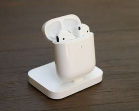 Apple AirPods (druga generacija)