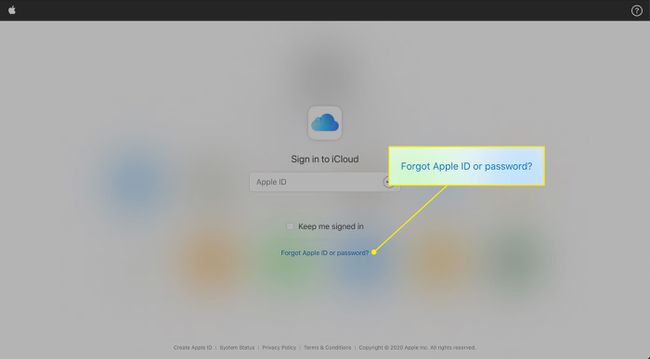 El mensaje "¿Olvidó su ID o contraseña de Apple?" enlace en iCloud