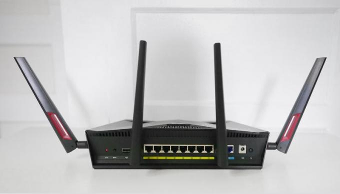 Herní router Asus RT-AC88U