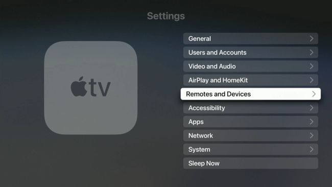 Apple TV iestatījumu sadaļā “Tālvadības pultis un ierīces”.