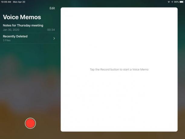 فتح شاشة تطبيق Voice Memos على iPad