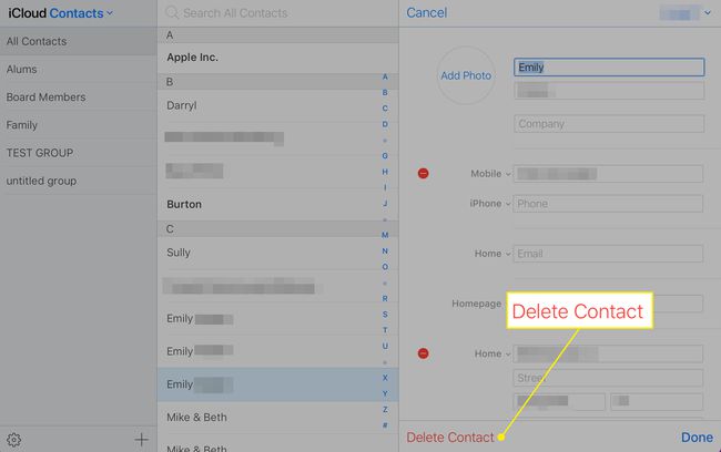 DelectContactが強調表示された連絡先アプリの編集情報