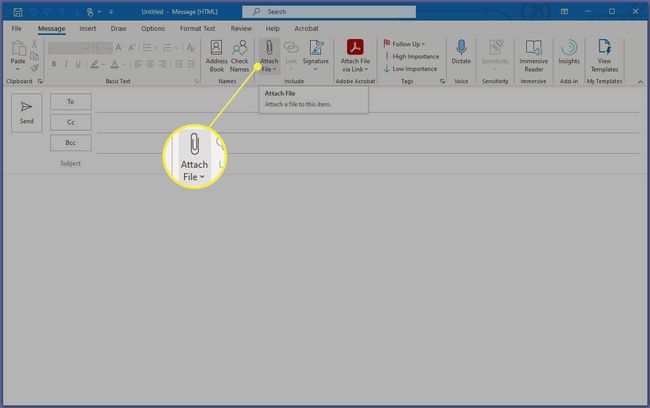 Pulsante Allega file di Microsoft Outlook evidenziato