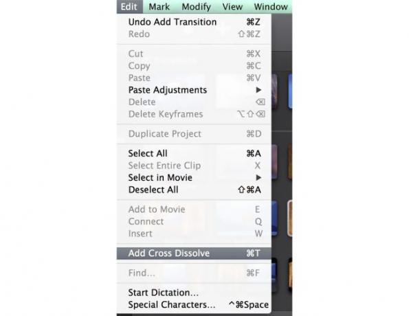 iMovie ekran görüntüsünde Cross Dissolve ekleyin