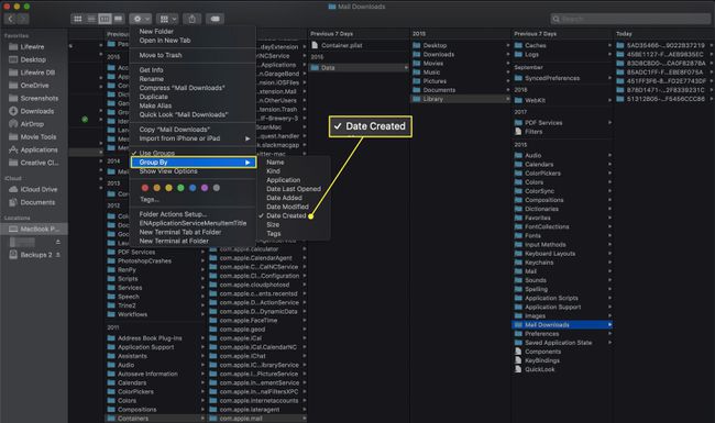 Ryhmittele luontipäivämäärän mukaan -vaihtoehto macOS: ssä
