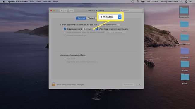 Posnetek zaslona nastavitve samodejnega zaklepanja na Macu.