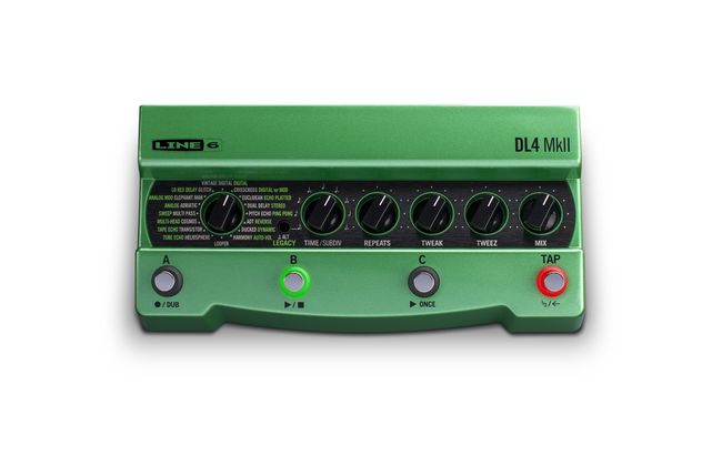 Line 6 DL4 Mk2は、白地に緑で表示されます。