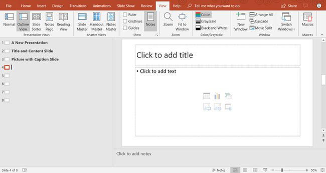 Captura de pantalla que muestra cómo cambiar a la Vista de esquema en PowerPoint