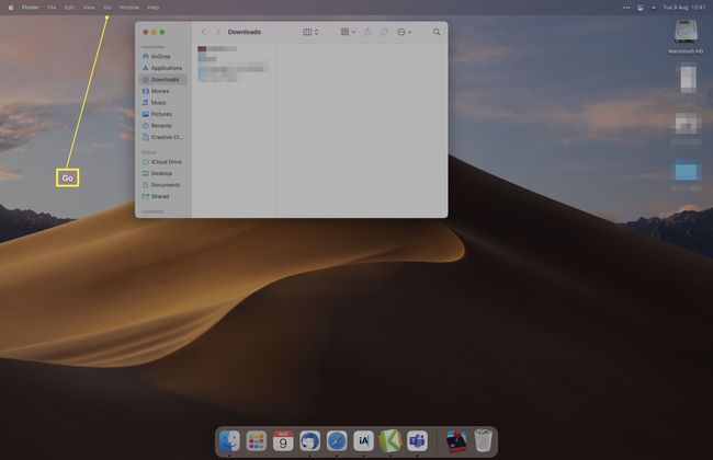 MacOS مع تمييز نافذة Finder's Go.