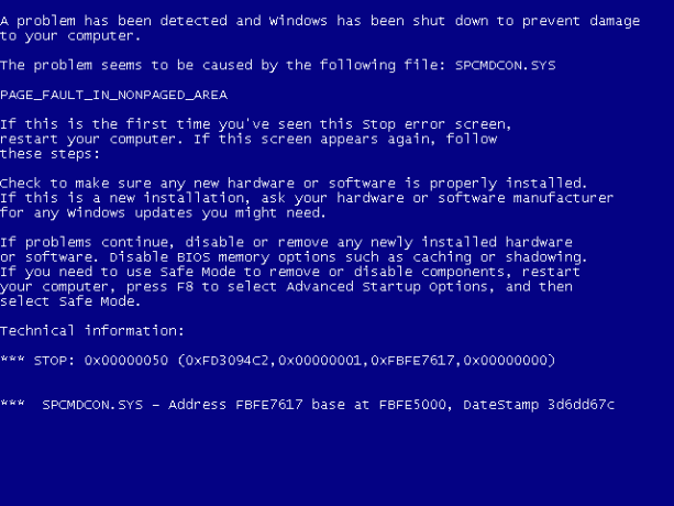 DUR kodlu bir Windows XP BSOD'nin ekran görüntüsü