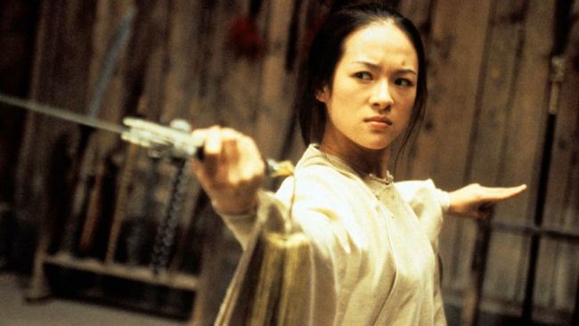 Ziyi Zhang รับบทเป็น Jen Yu ใน Crouching Tiger, Hidden Dragon (2000)