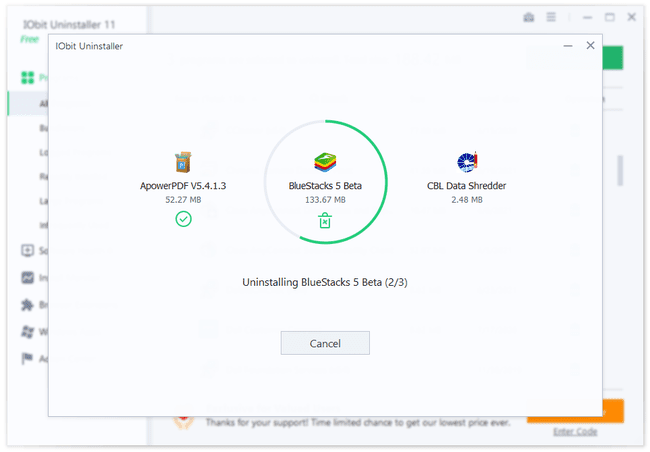 IObit Uninstaller pašalina tris programas