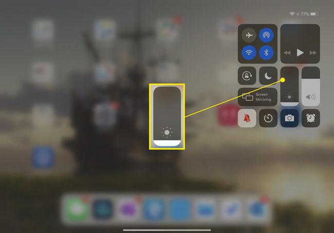 شريط تمرير السطوع في Control Center for iOS على iPad