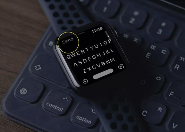 Apple Watch의 FlickType 키보드.