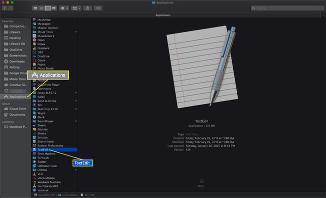 TextEdit في مجلد التطبيقات