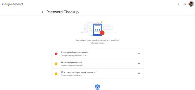 Captura de pantalla de los resultados del análisis de contraseñas de Google