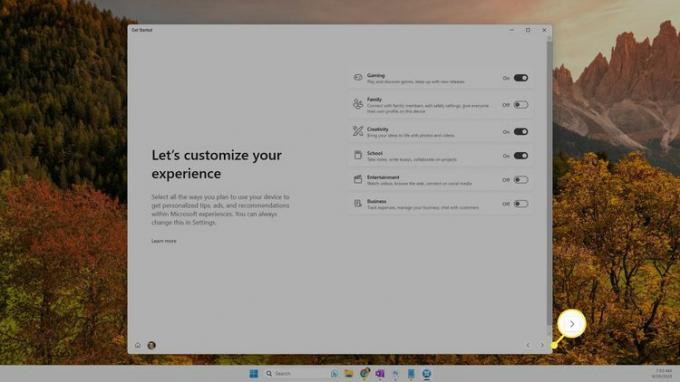 Windows 11 시작하기 앱을 진행하기 위해 강조 표시된 오른쪽 화살표.
