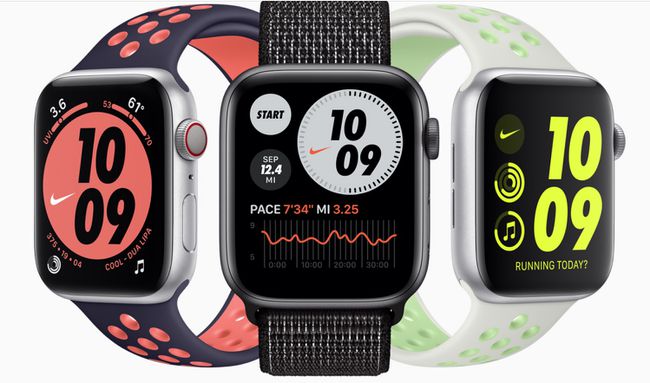 6 Serisi serisinin bir parçası olan Apple Watch Nike