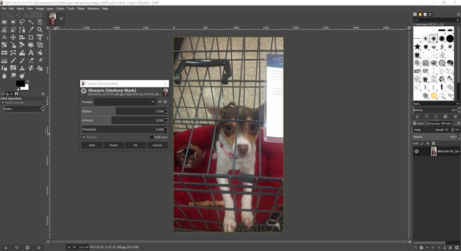 GIMP zeigt den Scharfzeichnungsdialogbildschirm an.